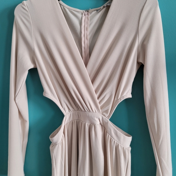 Asos floor length dress with side cutouts - Picture 2 of 7